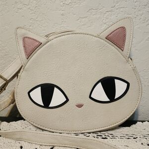 Loungefly Cat Eyes Face Crossbody Bag - Cream and Pink
